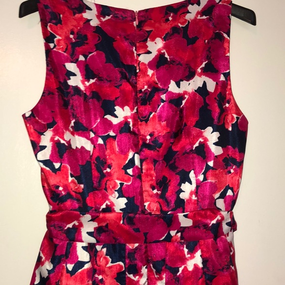 Dress - Picture 5 of 6